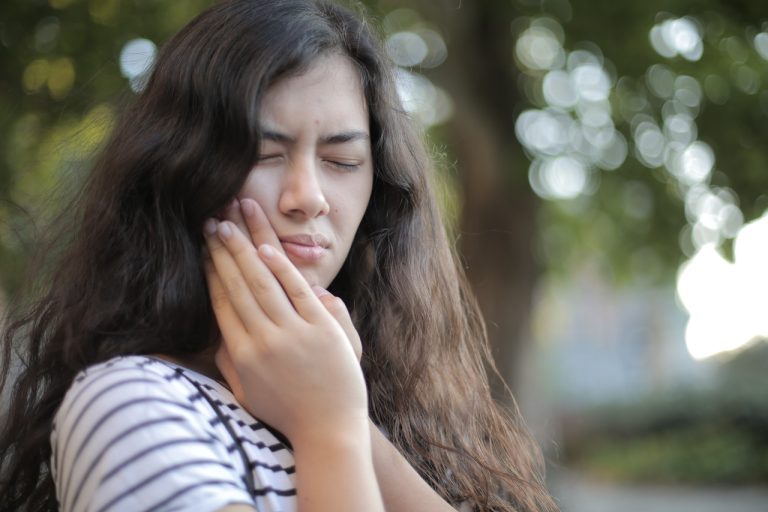 toothache teeth sensitivity